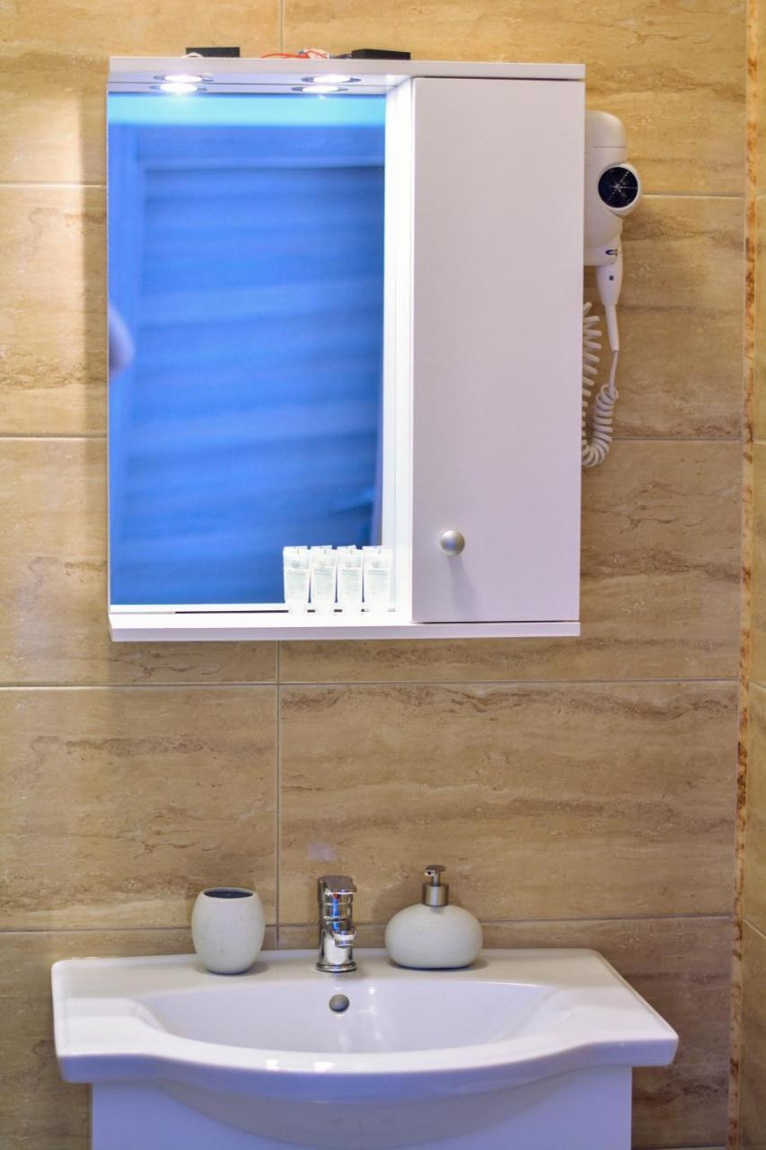 Oceana Summerland Apartment Mamaia Buitenkant foto