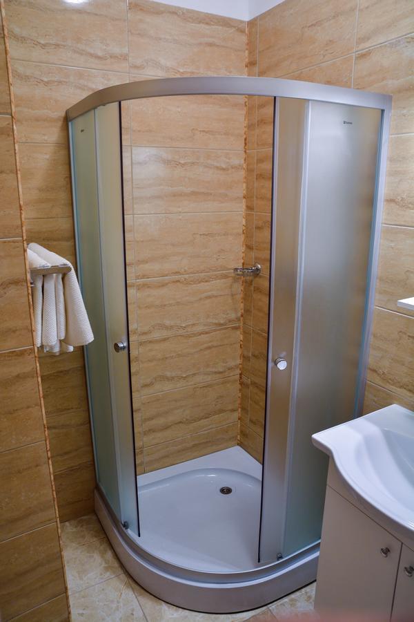 Oceana Summerland Apartment Mamaia Buitenkant foto